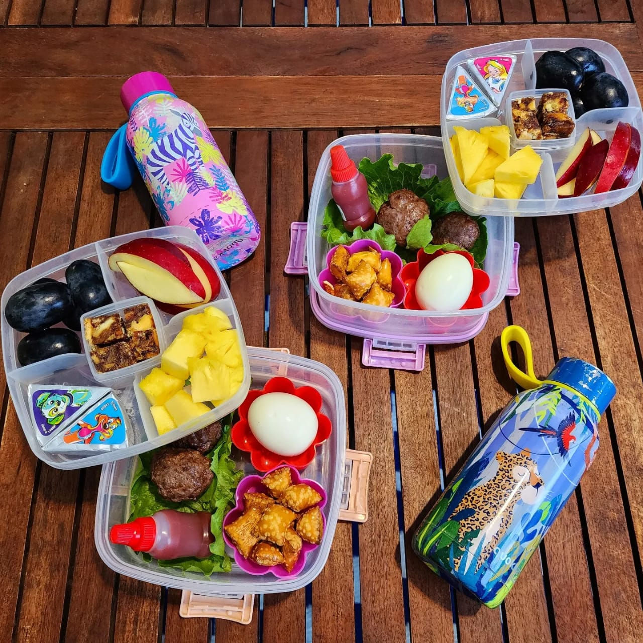 Knife & fork double level lunchbox