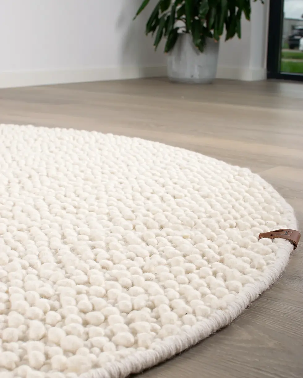 Miniatyrbilde: Pebble Rundt Ivory