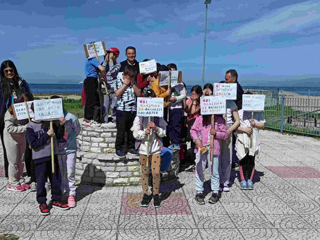 Εθελοντικός καθαρισμός παραλίας