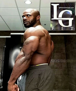 17. Expect progress, see progress, live progress.__Knowledge is power. Grinding! __www.lgfitnessmess