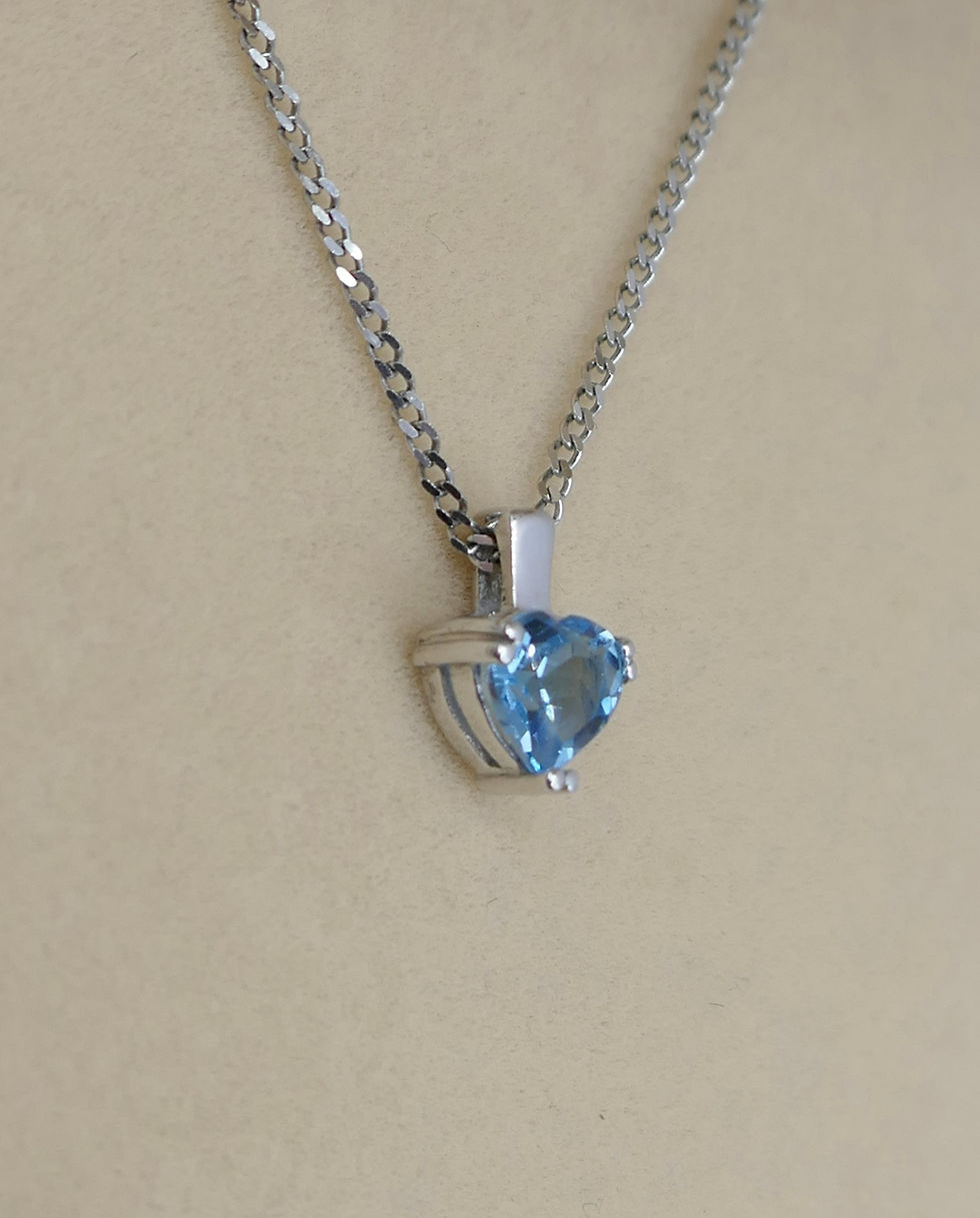 Thumbnail: Heart Pendant Blue Topaz