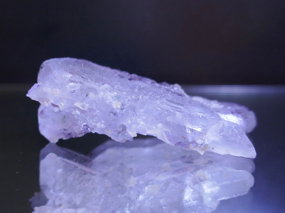 Fluorite - Spinel Law