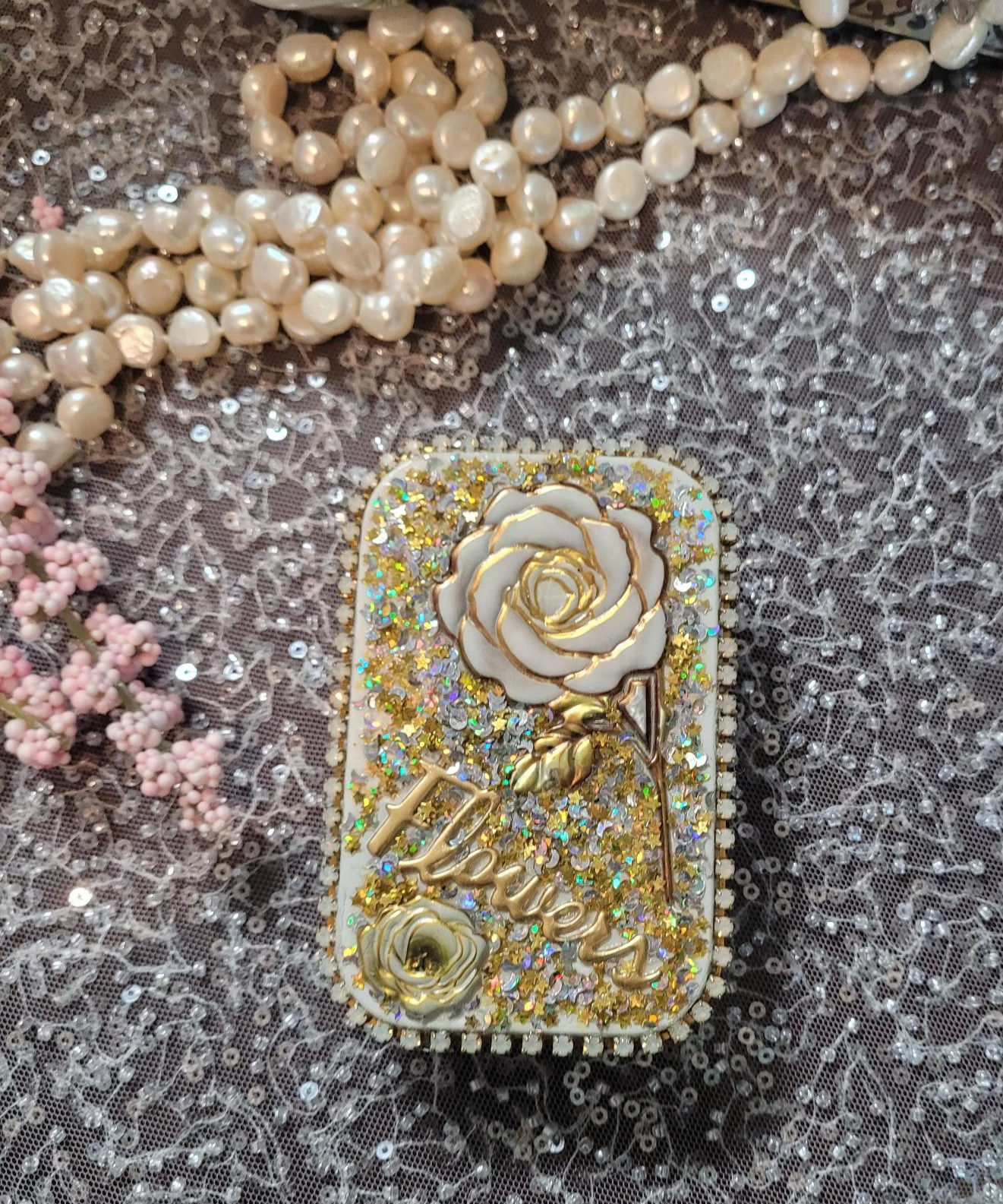Artisanal Tins, Gold Rose On Gold Glitter with Flowers