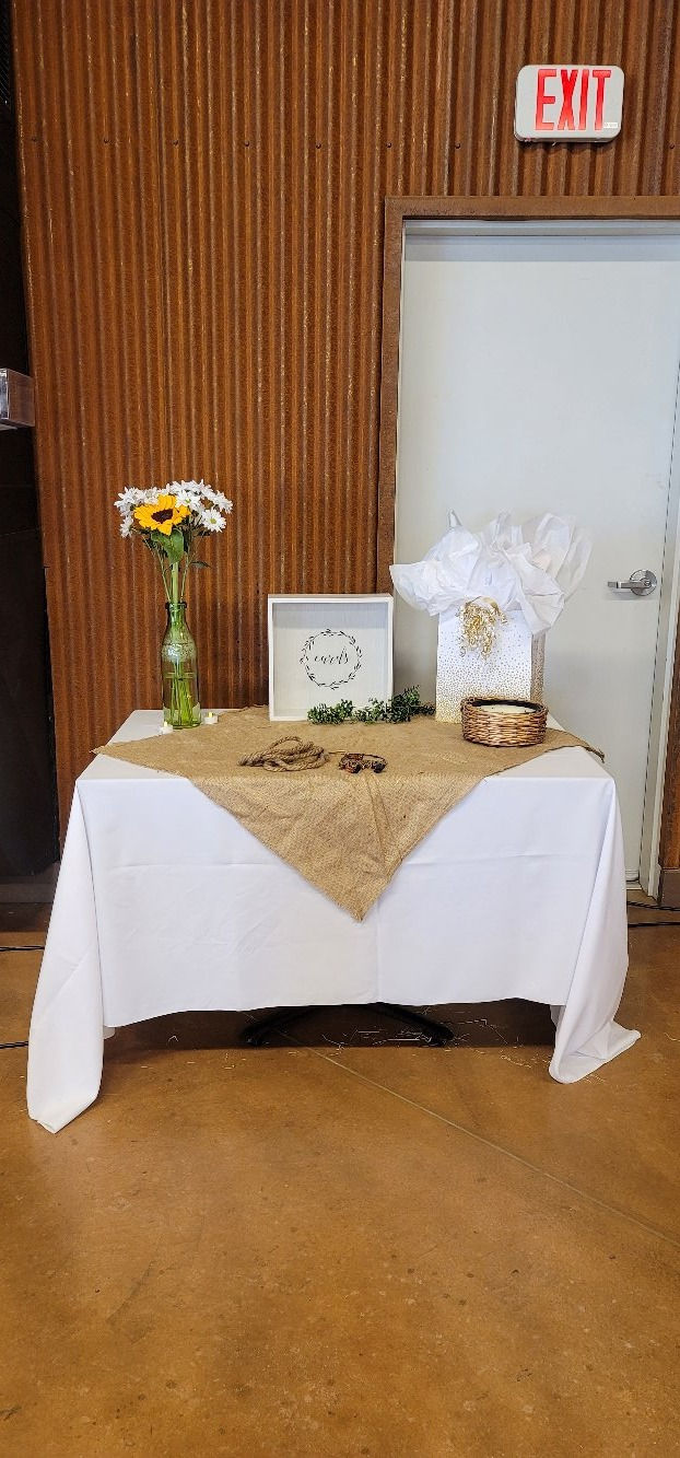 Sanchez Gift Table