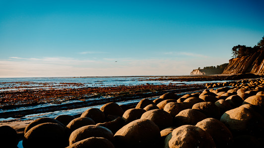 Must See California - Bowling Ball Beach