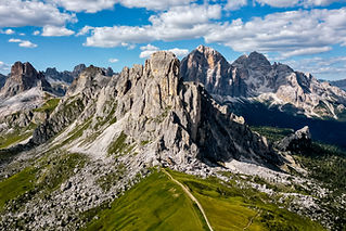 2024 TRAVEL DRONE GUIDE