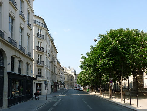 Paris_rue_bonaparte.jpg