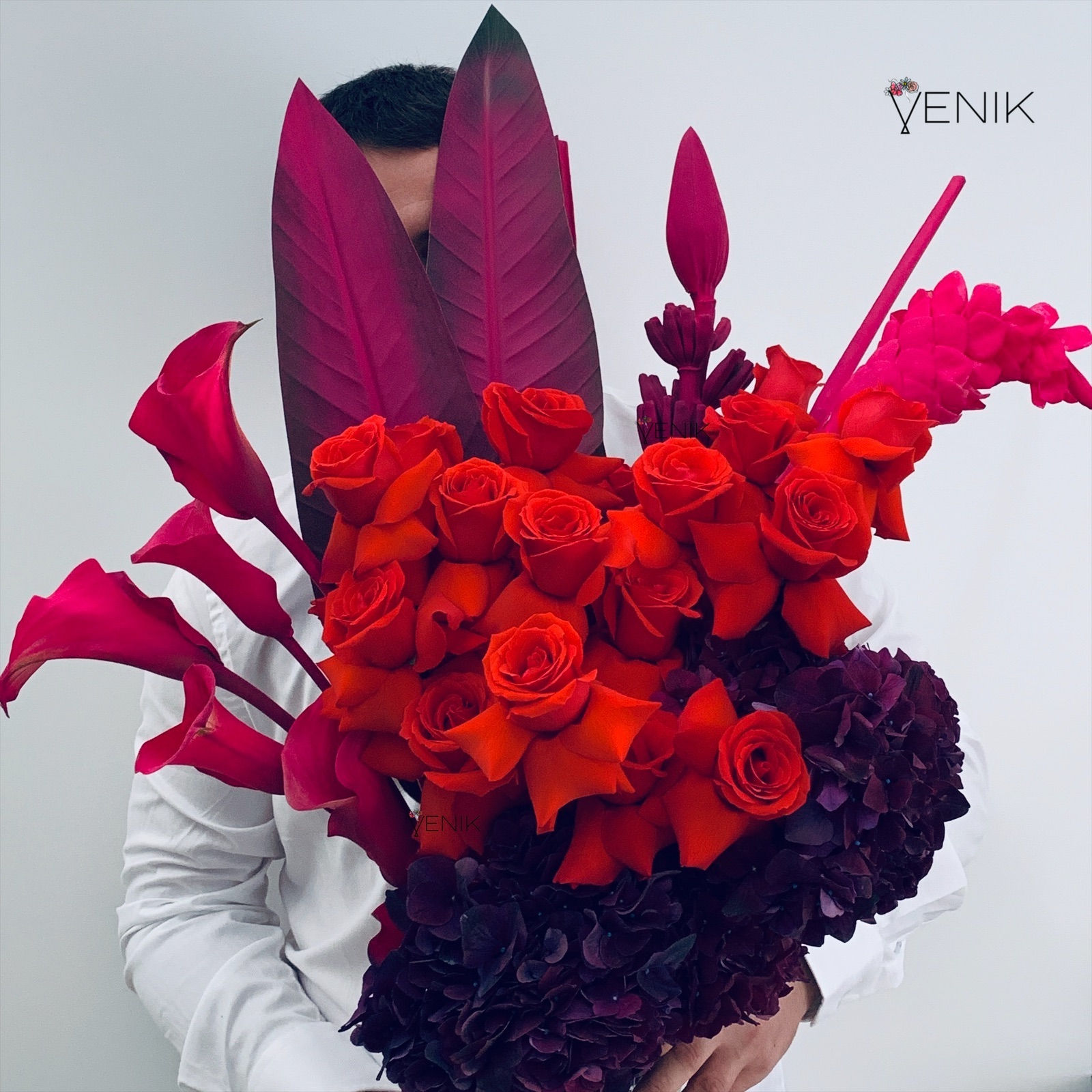 заказать современный букет в стиле VENIK