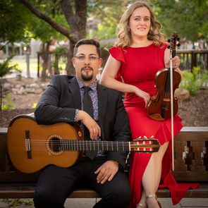 RoMyk Duo guitar and violin music and private lessons. San Jacinto Plaza, La Plaza de los Lagartos, Alligator Plaza. El Paso, Texas.
