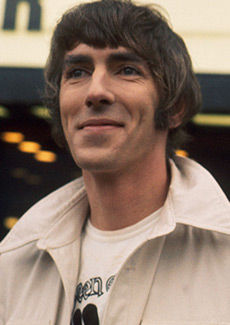17 November 1937 – 9 January 1995: Another Dead Hero
