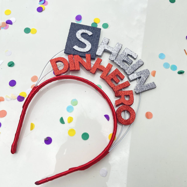 Miniatura: TIARA SHEIN