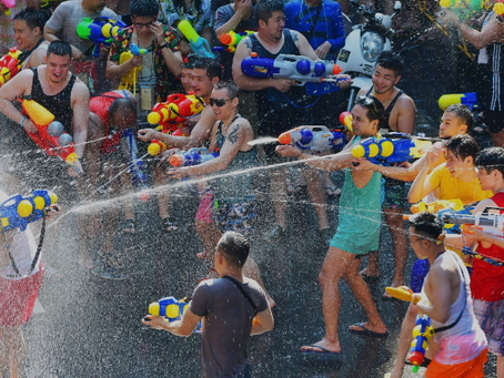 เล่นน้ำสงกรานต์ยังมีต่อ ใครไหว ไป!