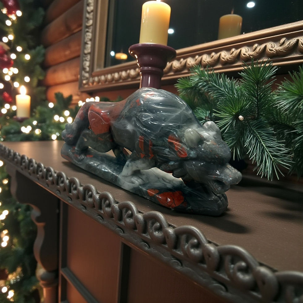 Thumbnail: Bloodstone Wolf Carving