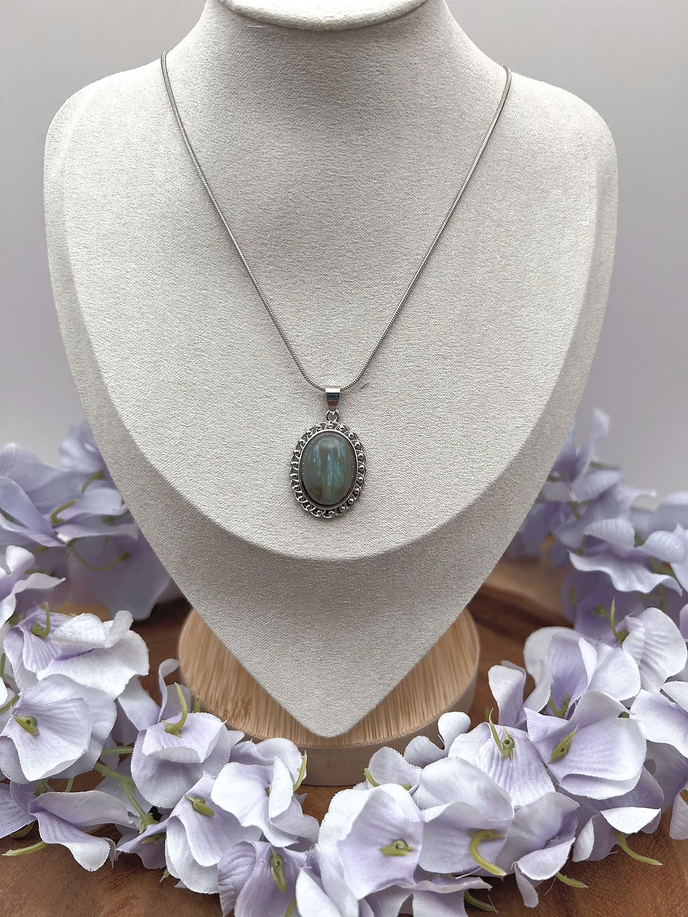 Miniatura: Eternal Reflections: Labradorite Harmony Pendants Necklace