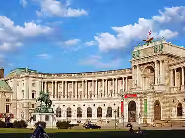 fachada-palacio-hofburg.avif