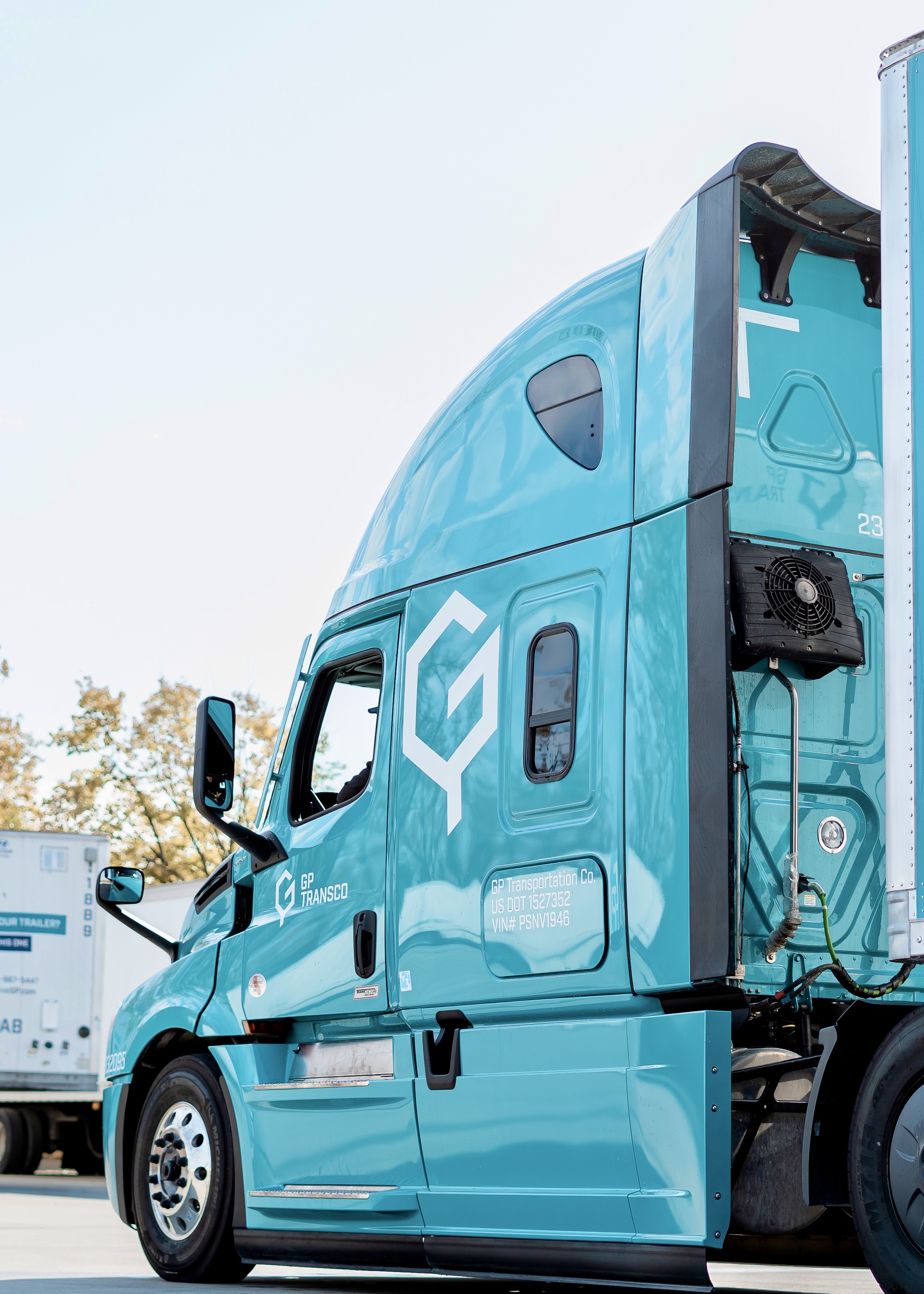 Top Dry Van Trucking Companies in the US: What Sets GP Transco Apart
