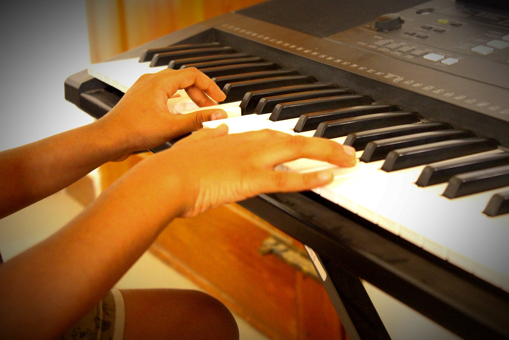 Finger Dexterity Exercises for Beginner Keyboard & Piano Players