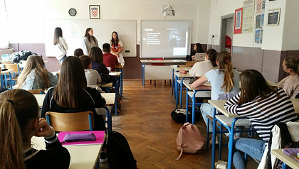 peer teaching.jpg