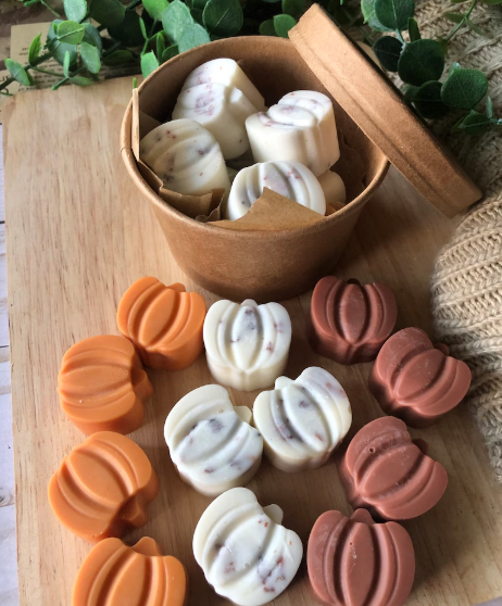 Thumbnail: Bakery Wax Melt Pumpkins, 16 melts, free essential oil