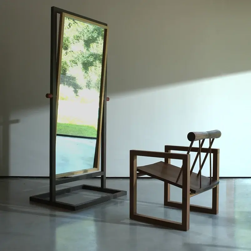 OSFMirror Chairframedfinal_edited.webp