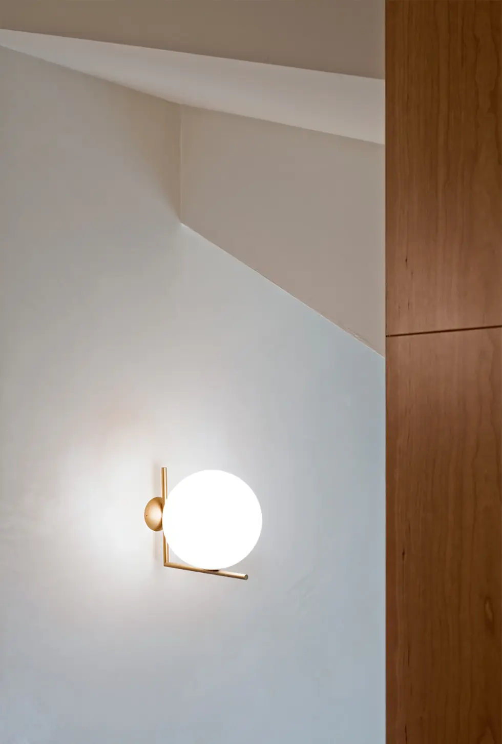 Thumbnail: IC C-W1 WALL LAMP E14 MATT BRASS STRUCTURE OPAL GLASS F3168059