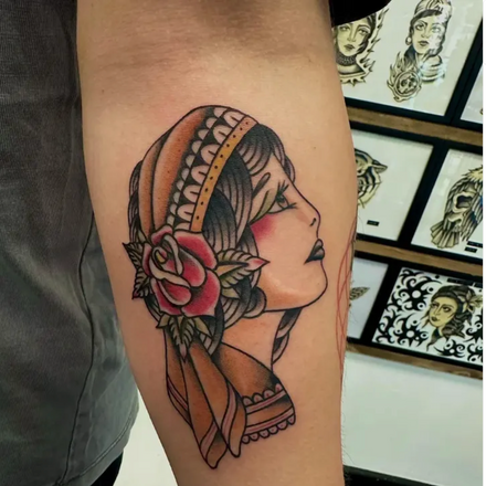 @dappa_ink – Tattooing for 9 years, creating work in traditional, script, and blackwork. Bringing lots of flash designs and taking walk-ups all day on the Sacred Heart stand.