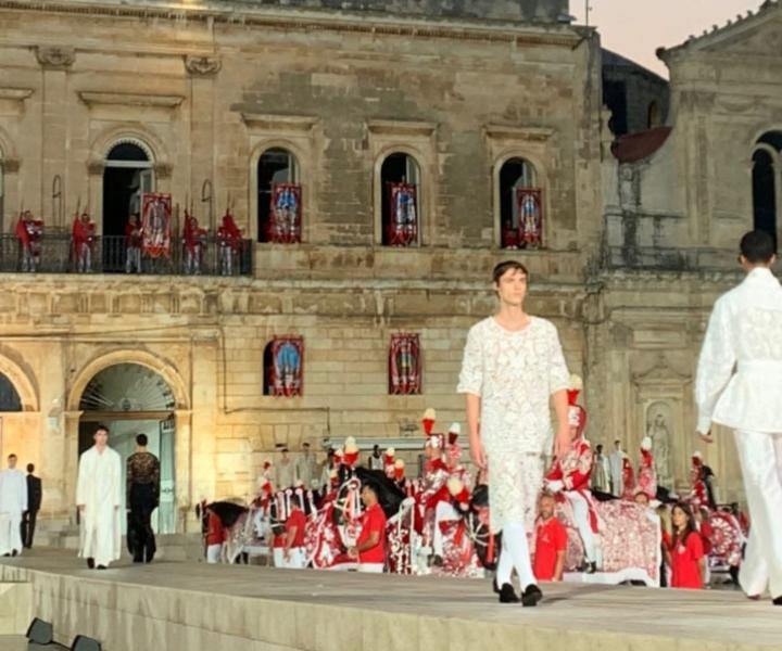 Dolce & Gabbana parade