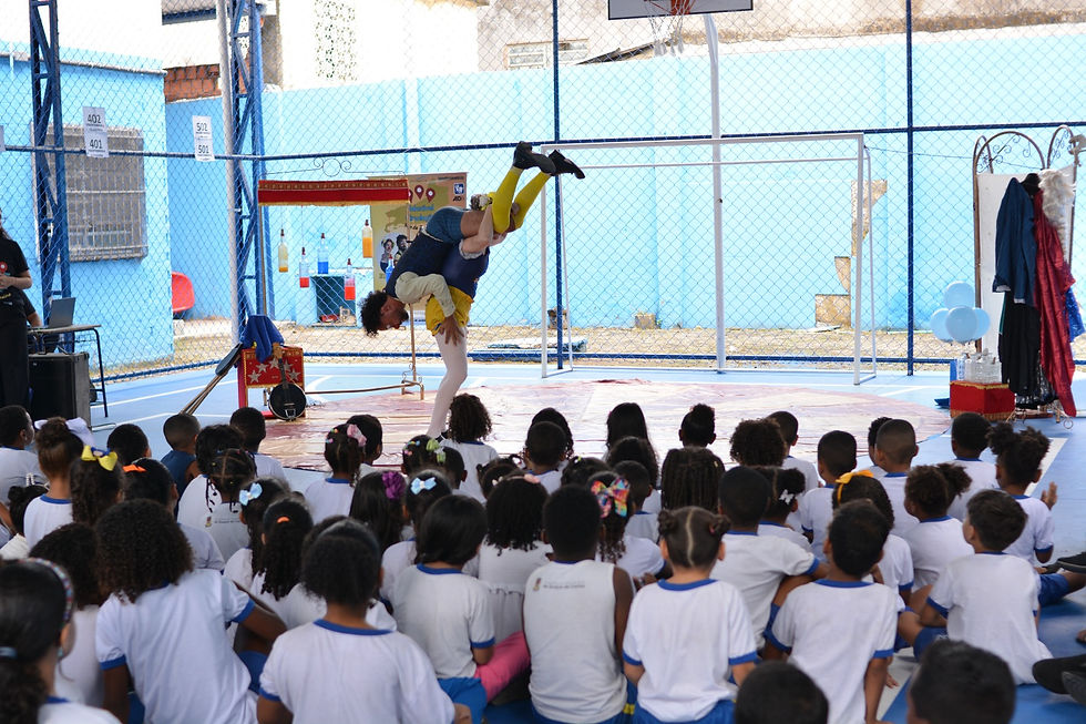 NGE CAXIAS CAMERA DA TAY (41)