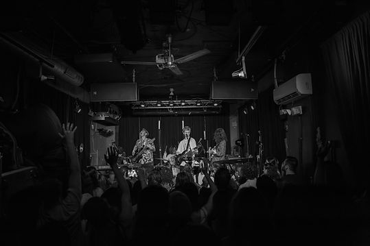 Hue Hinton Performance at Milkboy