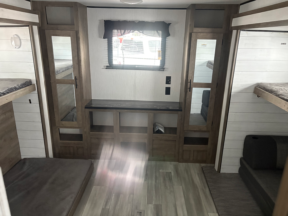 Thumbnail: 2022 Heartland Pioneer 3350BH