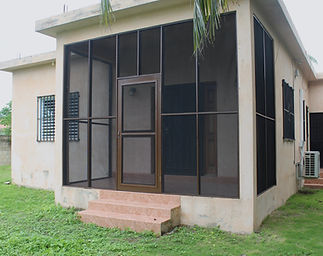 Avian Breeze - Home Near Sea & Town