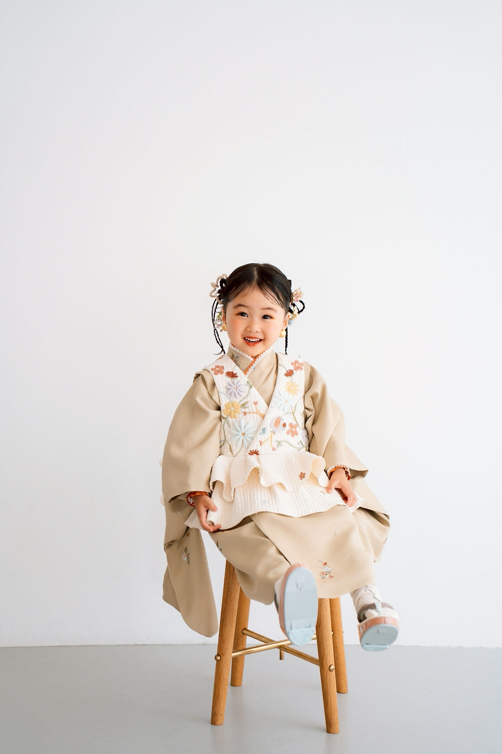 サムネイル： 3y　HANATSUMUGI