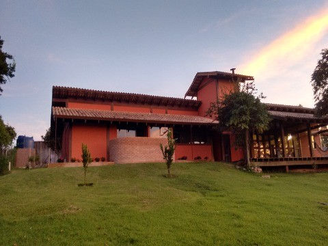 9521cb865eb95fb5287c2e242ade230a