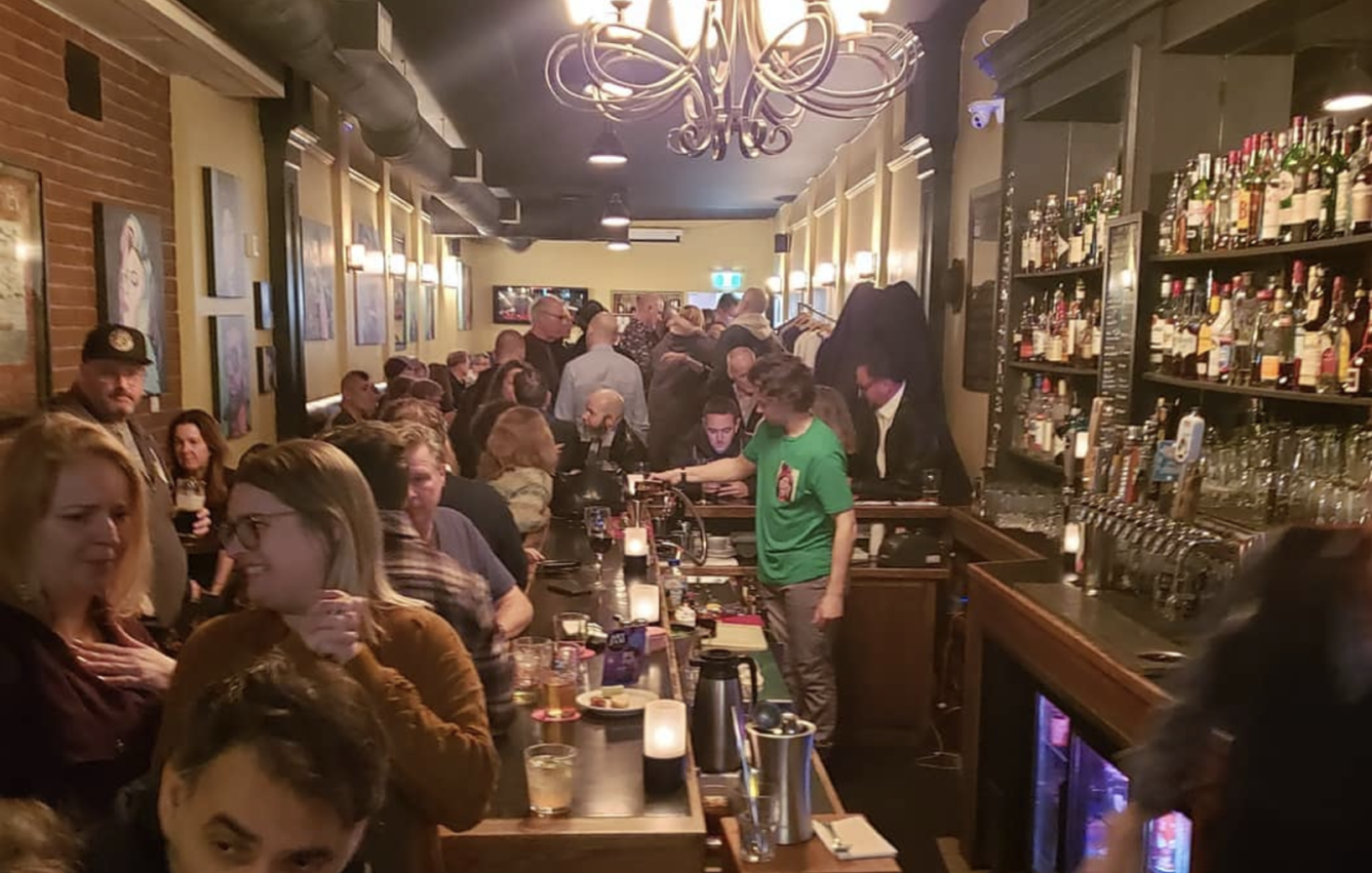 busy_bar.png