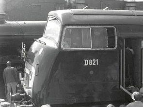 D821 "Glory" at Swindon.