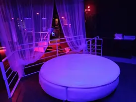 excalibur club 2.webp