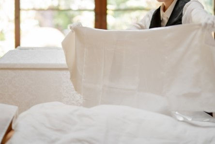 湯灌(ゆかん)とは?儀式の意味とおすすめする理由