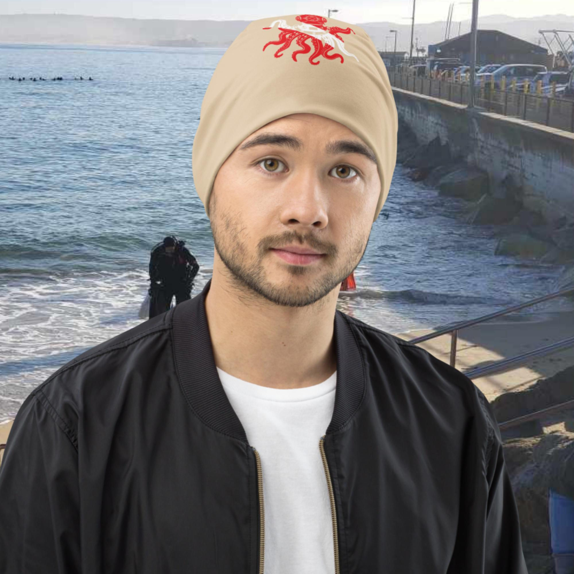 Octopus Dive flag Beanie khaki/red