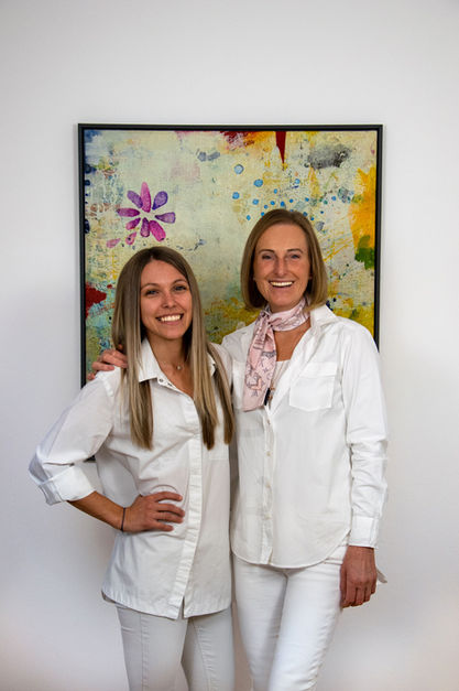 Arzt und Assistentin Ordination Dr. Karin Heigl.jpg