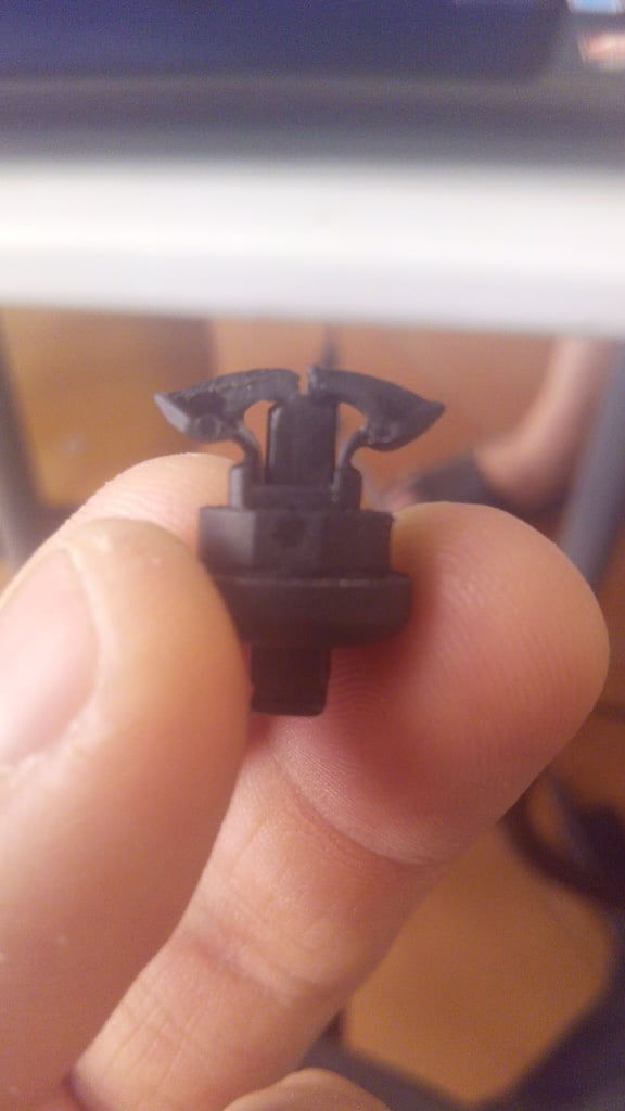 Renault Megane Nissan Qashqai Bagaj Pandizotu İpi Klipsi