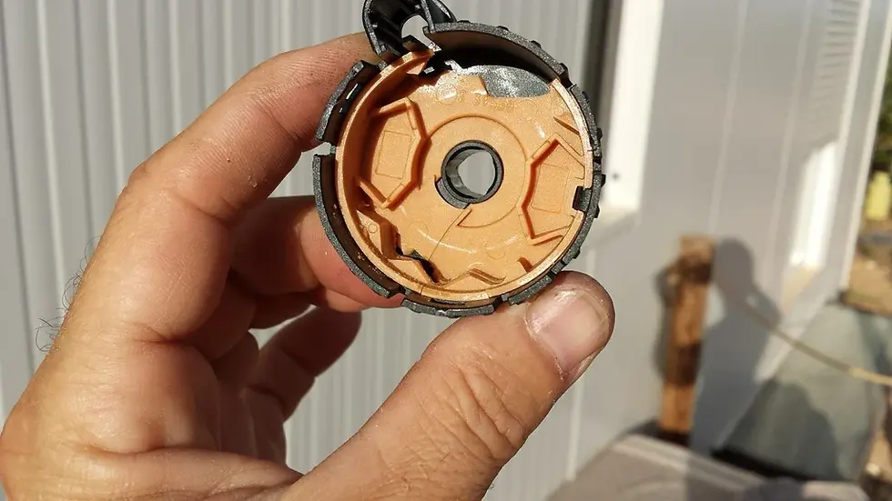 Küçük resim: Bmw E36 Far Anahtarı İç Aksam Plastik Tamir Parçası - 13870519