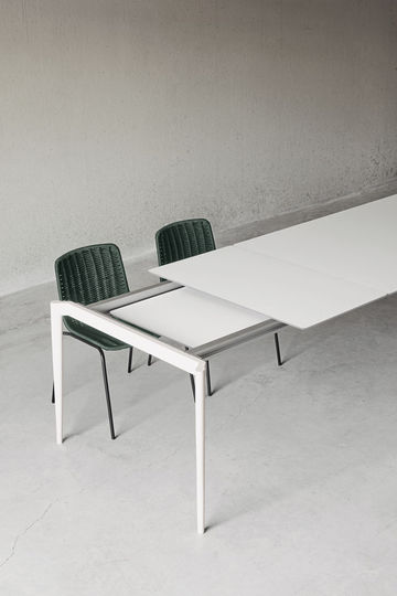 Nude white table-02
