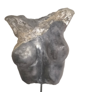 SCULPTURE en poussière de pierre de M. Sculpture