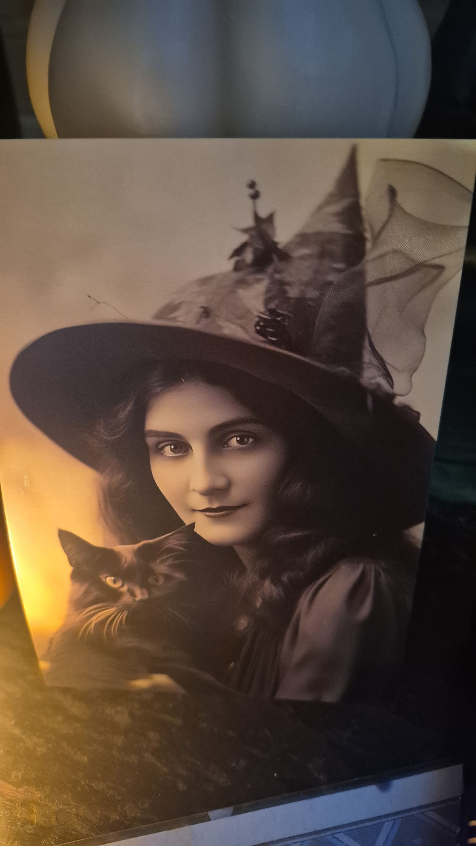 Thumbnail: Nancy. Multi witch. 