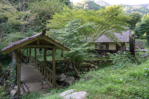 Ishidatami Seiryu-en Park กังหันน้ำโบราณ