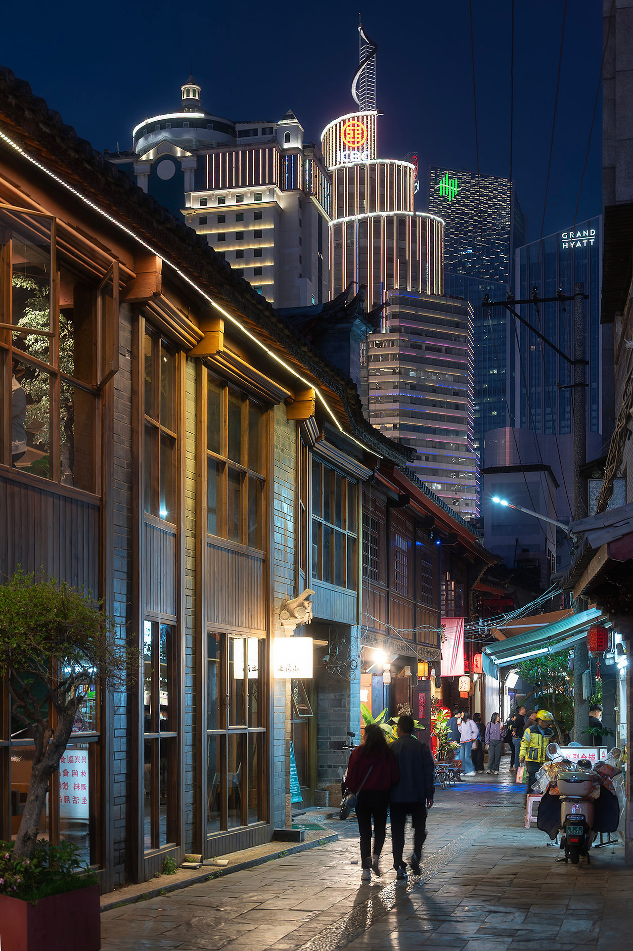 nanqiang pedestrian street kunming ถนนหนานเฉียง คุนหมิง