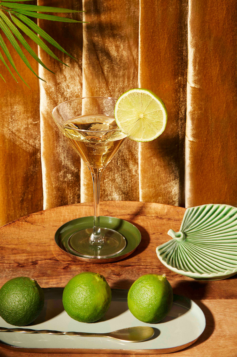 10_Drink_Martini_Lime_table_crop