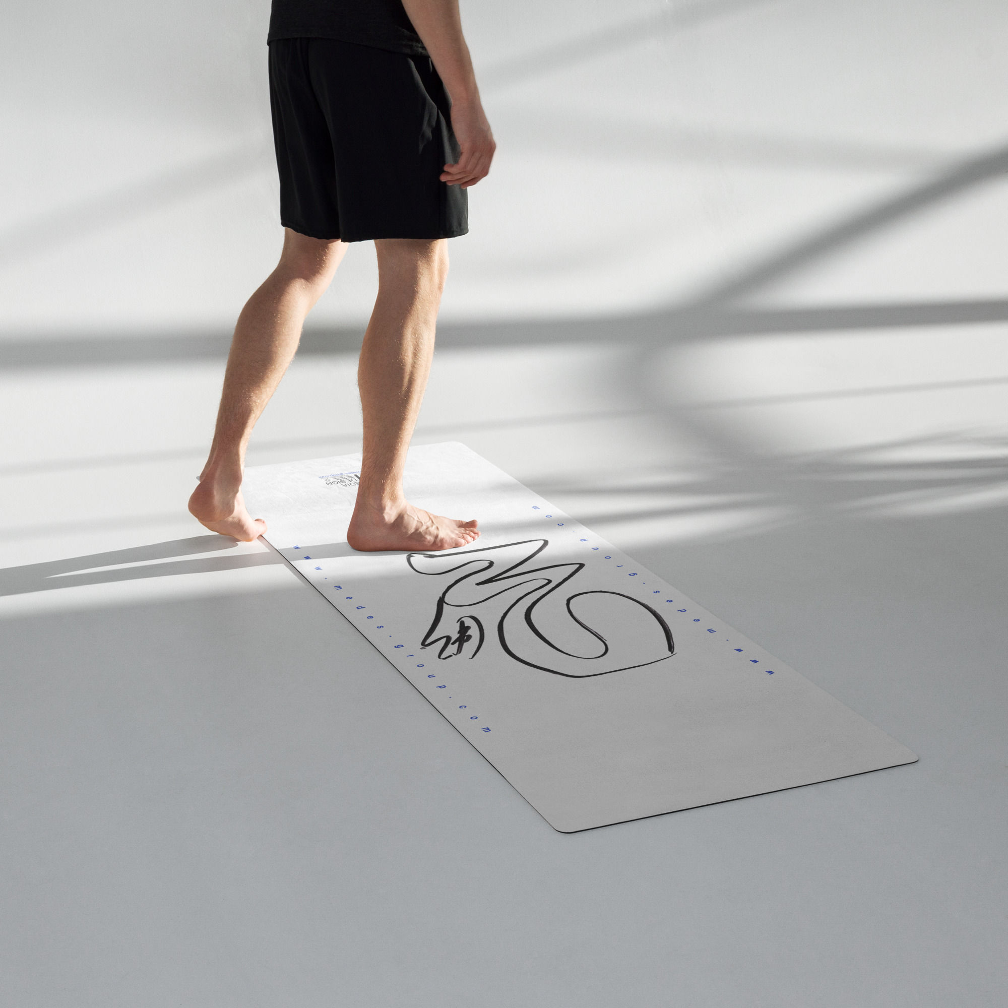 Medes Group Yoga – Mat three