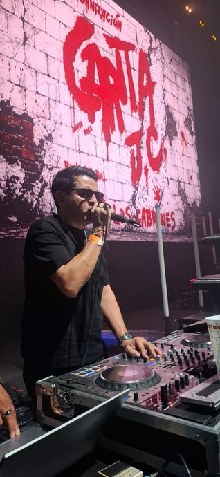 Carita JC: 40 años haciendo vibrar el corazón del rock urbano
