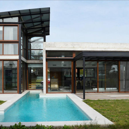 Poolline Residence